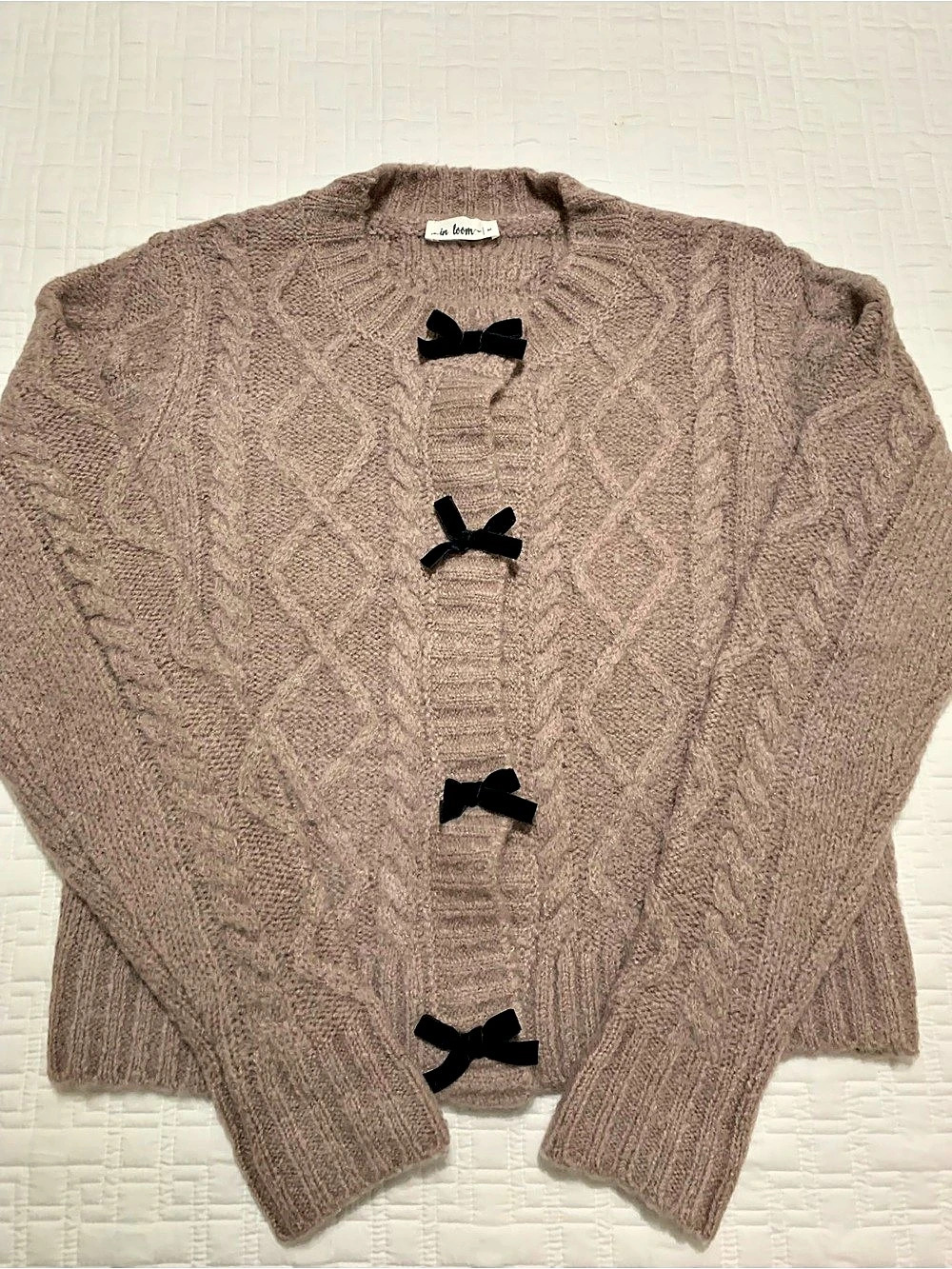 in loom Cable Knit Velvet Bow Cardigan in Mauve Size Medium